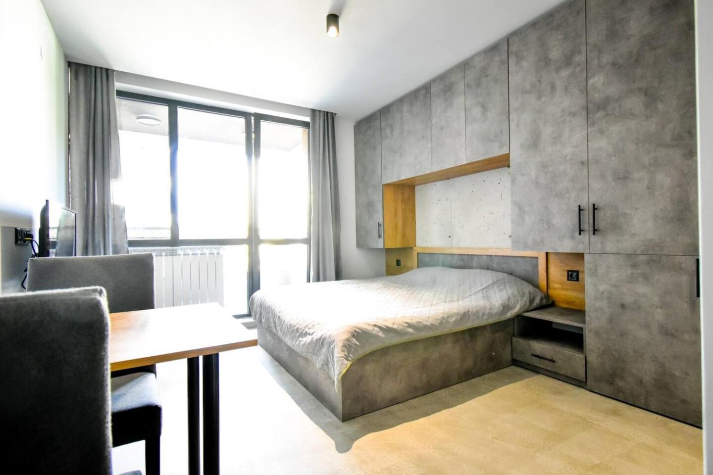 6 Studios 6 Bathrooms 2 Levels Kitchens Sofia Exterior photo